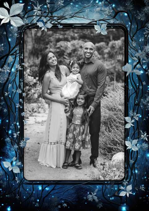 Preview for Family-portrait-nature-christmas-frame-template-2367c