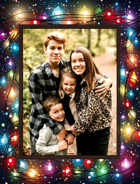 Preview for Family-christmas-portrait-christmas-frame-template-df18c